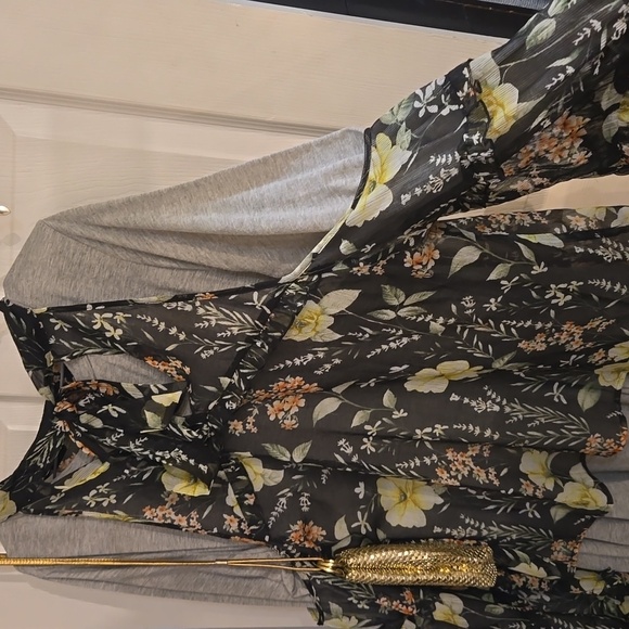 3 for $20☢️Blouse-cold shoulder,cover up, black,sheer,flowers,yellow,orange - Picture 8 of 8